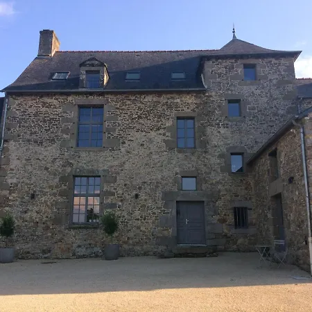 Independante Au Manoir De La Celinais Cote Cour منزل للإقامة Saint-Aubin-du-Cormier